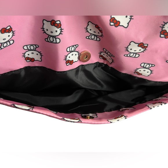 Hello Kitty Clearance Price is Firm! Pink Black Shoulder Crossbody Weekend Bag - Picture 9 of 9